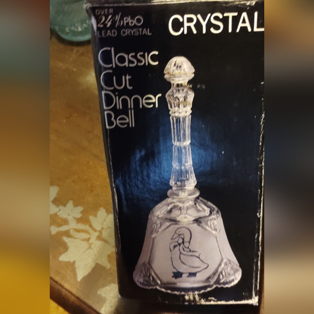 Crystal bell